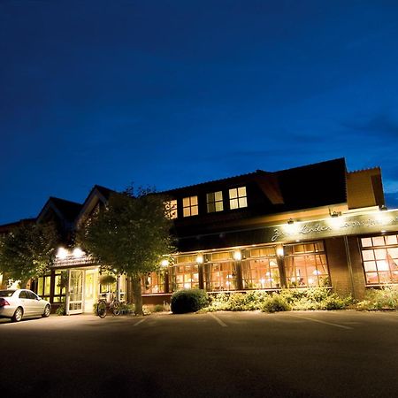 Hotel Zwei Linden - Links Der Elbe - Niedersachsen Balje Exterior photo